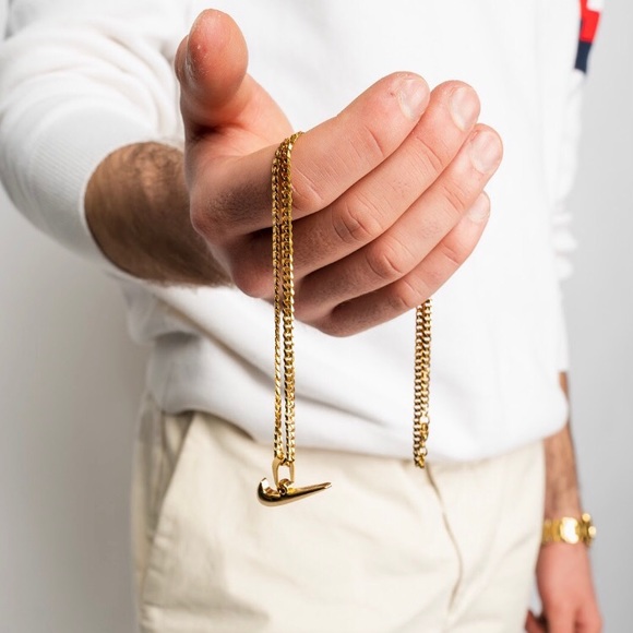 Nike Swoosh Gold Necklace - Picture 6 of 6